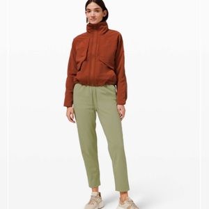Lululemon Keep Moving Pant Size 8